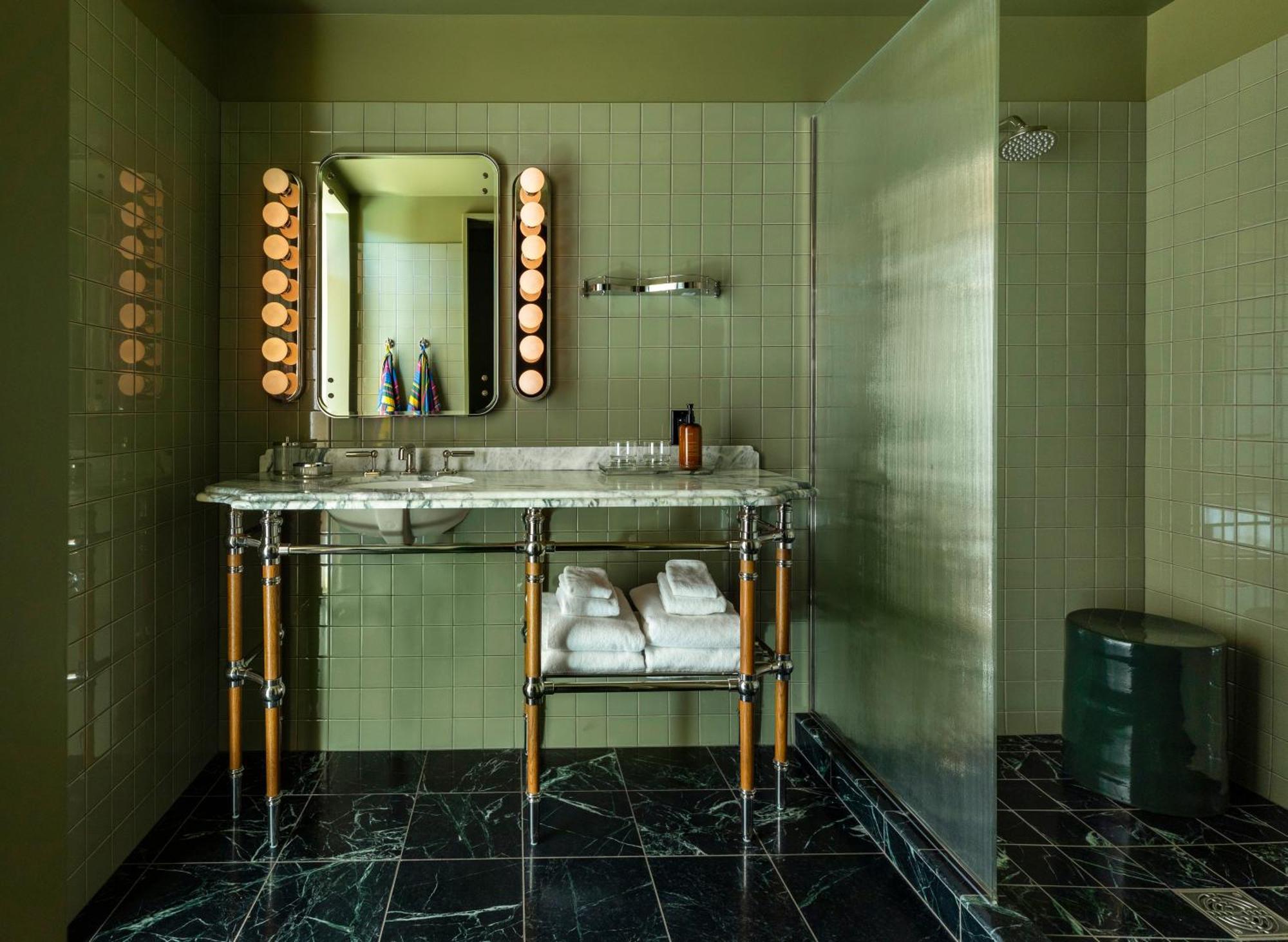 Hotel Saint Augustine Houston Ngoại thất bức ảnh