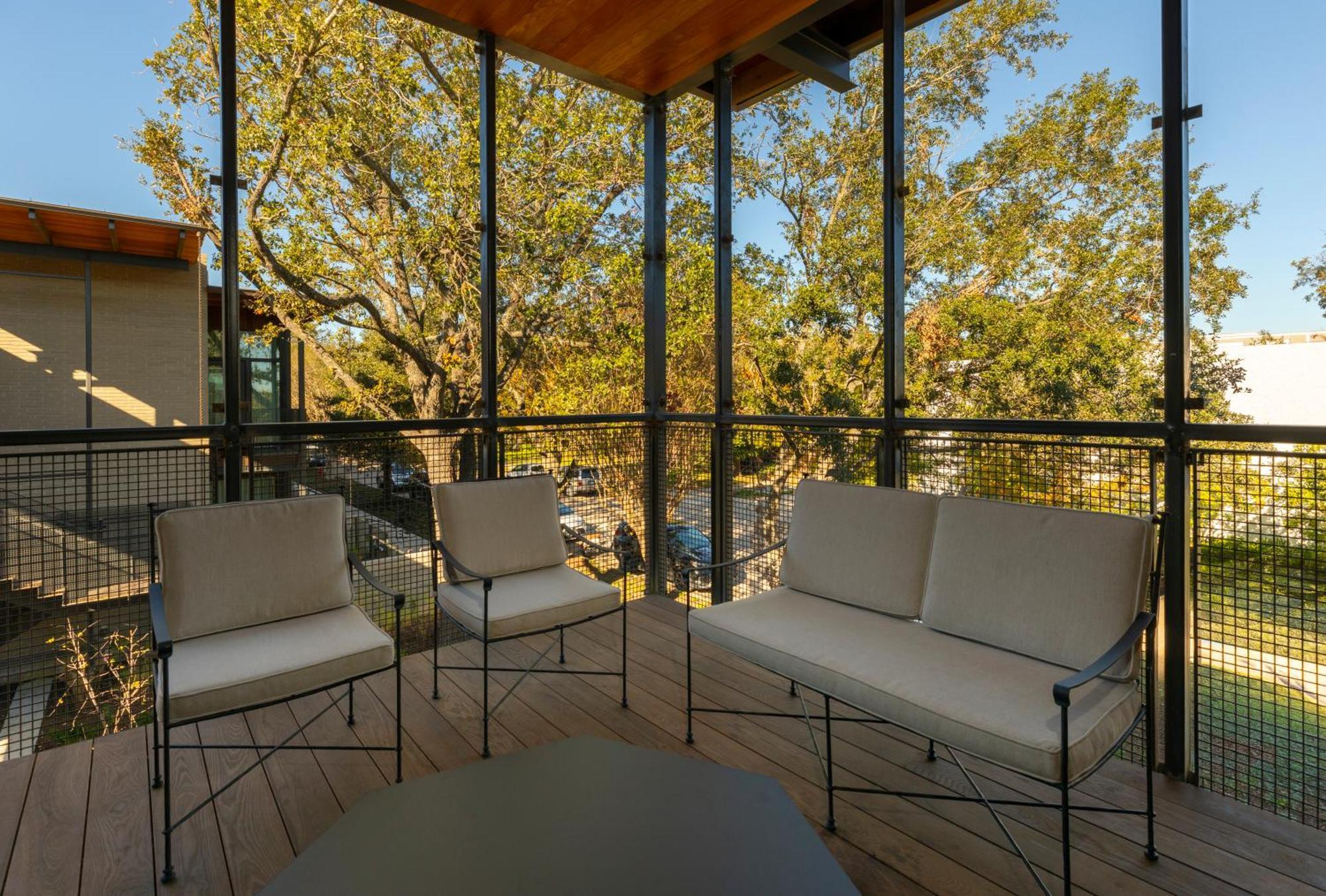 Hotel Saint Augustine Houston Ngoại thất bức ảnh